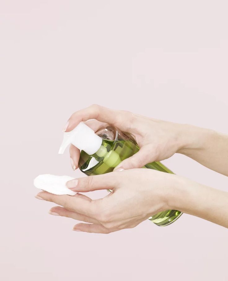 Ini Pentingnya Double Cleansing untuk Kebersihan Wajah yang Optimal